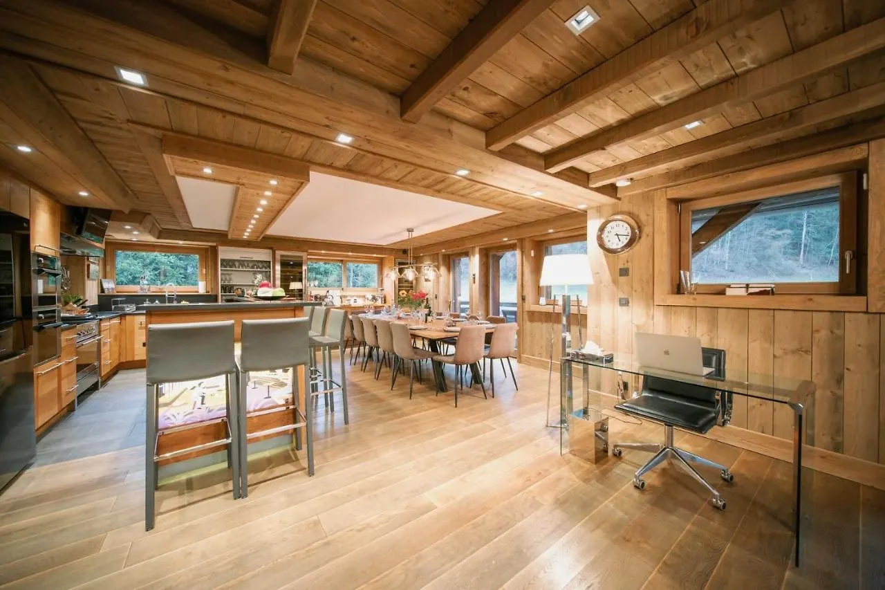 Le Chalet Des Ours I Luxe I Jacuzzi & Sauna I Salle Cinema موجوف 0*,  فرنسا